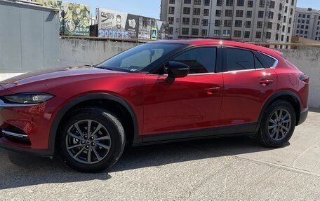 Mazda CX-4, 2022 год, 2 800 000 рублей, 3 фотография