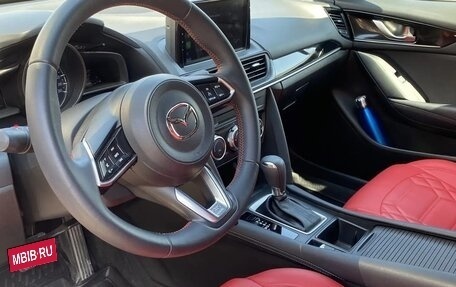 Mazda CX-4, 2022 год, 2 800 000 рублей, 8 фотография