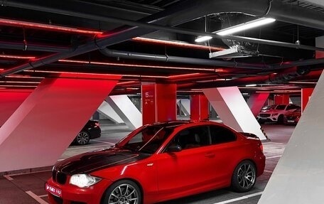 BMW 1 серия, 2008 год, 2 000 000 рублей, 1 фотография
