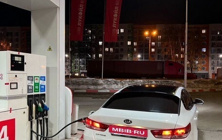 KIA Optima IV, 2016 год, 1 600 000 рублей, 4 фотография