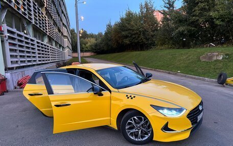 Hyundai Sonata VIII, 2021 год, 1 950 000 рублей, 5 фотография