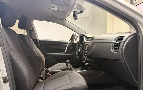 KIA Rio IV, 2020 год, 1 750 000 рублей, 23 фотография