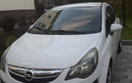 Opel Corsa D, 2013 год, 620 000 рублей, 1 фотография