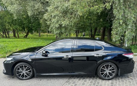 Toyota Camry, 2019 год, 2 470 000 рублей, 2 фотография