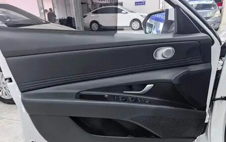 Hyundai Elantra, 2023 год, 1 440 000 рублей, 7 фотография