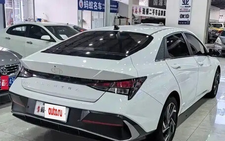 Hyundai Elantra, 2023 год, 1 440 000 рублей, 4 фотография