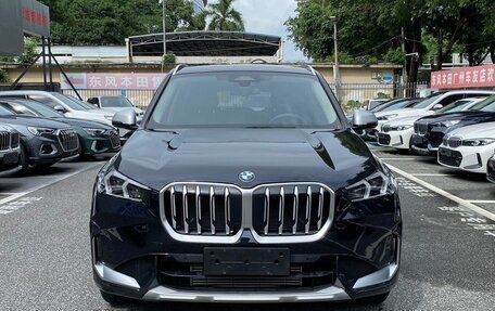 BMW X1, 2023 год, 2 300 000 рублей, 2 фотография