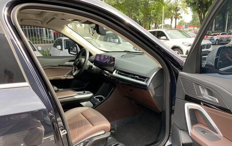 BMW X1, 2023 год, 2 300 000 рублей, 8 фотография