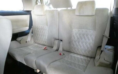 Toyota Alphard III, 2022 год, 6 300 000 рублей, 16 фотография