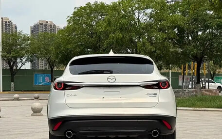 Mazda CX-4, 2021 год, 2 127 700 рублей, 5 фотография