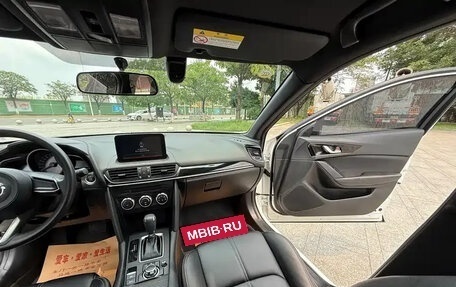 Mazda CX-4, 2021 год, 2 127 700 рублей, 11 фотография