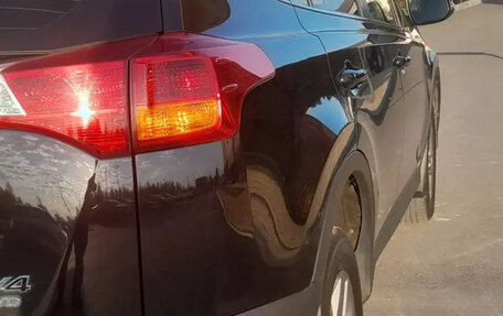 Toyota RAV4, 2013 год, 2 385 000 рублей, 4 фотография