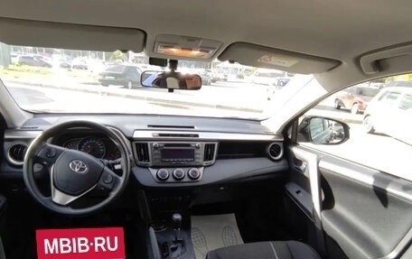 Toyota RAV4, 2013 год, 2 385 000 рублей, 10 фотография