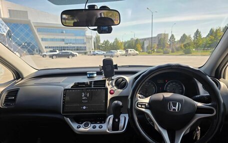 Honda Stream II, 2011 год, 1 310 000 рублей, 9 фотография