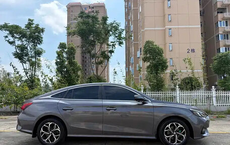 MG 5, 2022 год, 1 040 704 рублей, 4 фотография