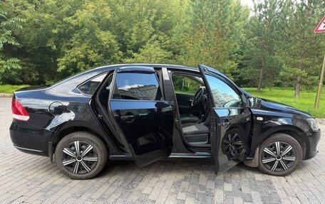 Volkswagen Polo VI (EU Market), 2014 год, 900 000 рублей, 2 фотография