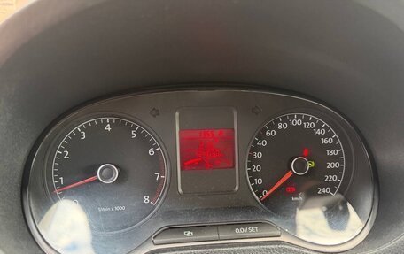 Volkswagen Polo VI (EU Market), 2014 год, 900 000 рублей, 8 фотография