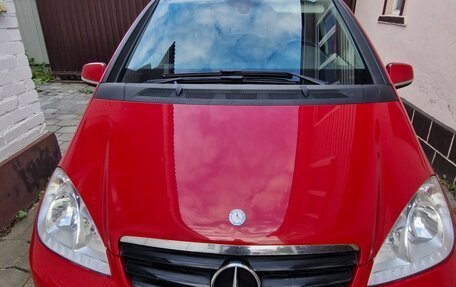 Mercedes-Benz A-Класс, 2011 год, 950 000 рублей, 7 фотография
