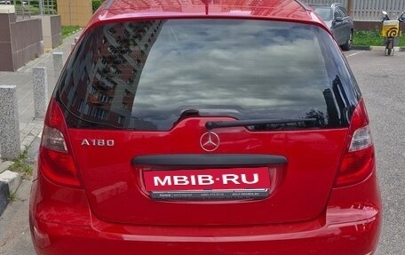Mercedes-Benz A-Класс, 2011 год, 950 000 рублей, 6 фотография