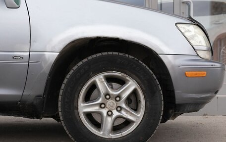 Lexus RX IV рестайлинг, 2002 год, 800 000 рублей, 9 фотография