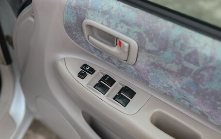 Toyota Corolla Spacio II, 1998 год, 350 000 рублей, 15 фотография
