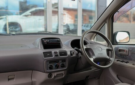 Toyota Corolla Spacio II, 1998 год, 350 000 рублей, 10 фотография