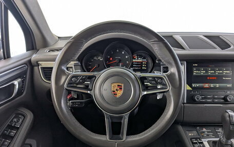 Porsche Macan I рестайлинг, 2018 год, 3 880 000 рублей, 28 фотография