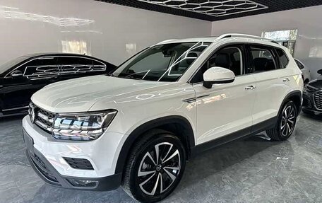 Volkswagen Tharu, 2022 год, 1 900 100 рублей, 2 фотография