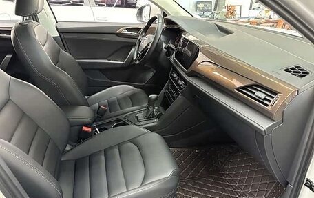 Volkswagen Tharu, 2022 год, 1 900 100 рублей, 12 фотография
