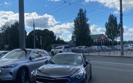 KIA Stinger I, 2019 год, 2 000 000 рублей, 10 фотография