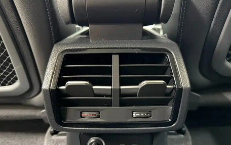 Audi Q3, 2023 год, 1 830 000 рублей, 16 фотография