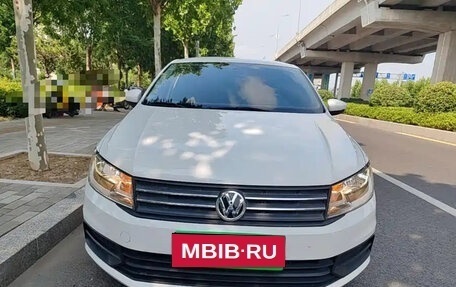 Volkswagen Santana, 2022 год, 1 100 111 рублей, 2 фотография