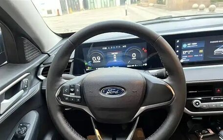 Ford Focus IV, 2022 год, 2 000 003 рублей, 13 фотография