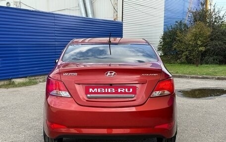 Hyundai Solaris II рестайлинг, 2015 год, 725 000 рублей, 4 фотография