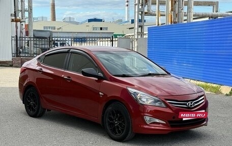 Hyundai Solaris II рестайлинг, 2015 год, 725 000 рублей, 3 фотография