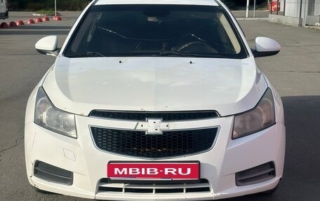 Chevrolet Cruze II, 2012 год, 439 999 рублей, 1 фотография