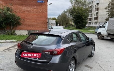 Mazda 3, 2013 год, 1 300 000 рублей, 2 фотография