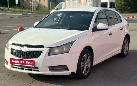 Chevrolet Cruze II, 2012 год, 439 999 рублей, 13 фотография