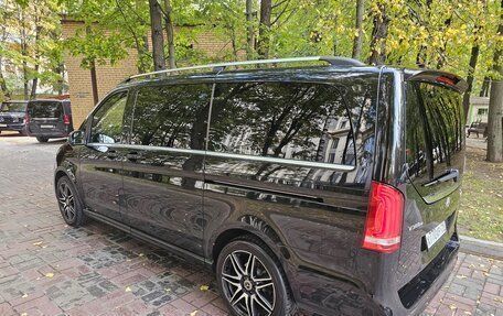 Mercedes-Benz V-Класс, 2022 год, 4 700 000 рублей, 5 фотография