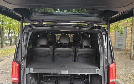 Mercedes-Benz V-Класс, 2022 год, 4 700 000 рублей, 13 фотография