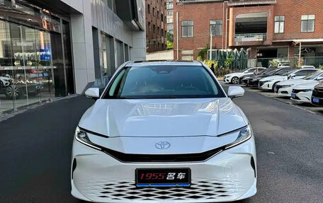Toyota Camry, 2024 год, 3 490 000 рублей, 6 фотография