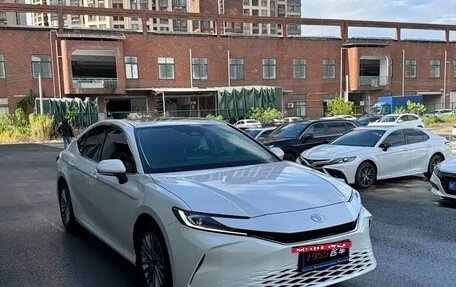 Toyota Camry, 2024 год, 3 490 000 рублей, 3 фотография