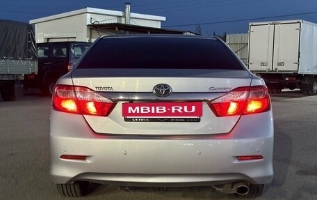 Toyota Camry, 2012 год, 1 550 000 рублей, 4 фотография