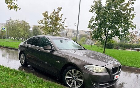 BMW 5 серия, 2012 год, 1 590 000 рублей, 2 фотография