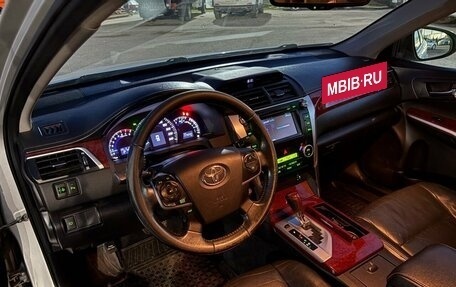 Toyota Camry, 2012 год, 1 550 000 рублей, 5 фотография