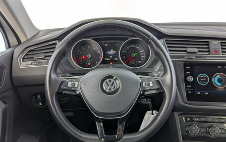 Volkswagen Tiguan II, 2020 год, 2 180 000 рублей, 23 фотография
