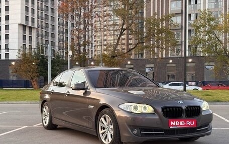 BMW 5 серия, 2013 год, 1 580 000 рублей, 2 фотография