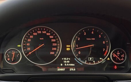 BMW 5 серия, 2013 год, 1 580 000 рублей, 11 фотография
