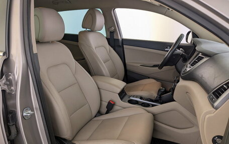 Hyundai Tucson III, 2017 год, 1 950 000 рублей, 19 фотография