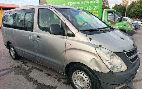 Hyundai Grand Starex Grand Starex I рестайлинг 2, 2011 год, 555 555 рублей, 1 фотография